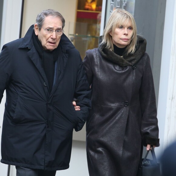 Robert Hossein, sa femme Candice Patou - Obsèques de Michel Galabru en l'église Saint-Roch à Paris le 12 janvier 2016.