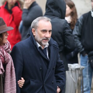 Antoine Duléry et sa femme Pascale Pouzadoux - Obsèques de Michel Galabru en l'église Saint-Roch à Paris le 12 janvier 2016.