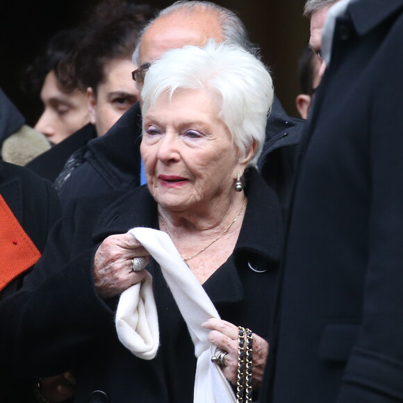 Line Renaud - Sorties - Obsèques de Michel Galabru en l'église Saint-Roch à Paris le 12 janvier 2016. © Jacovides-Moreau/Bestimage12/01/2016 - Paris