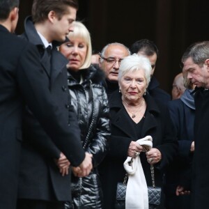 Line Renaud - Sorties - Obsèques de Michel Galabru en l'église Saint-Roch à Paris le 12 janvier 2016.