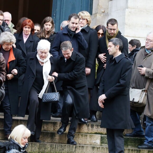 Jacqueline Franjou et Line Renaud - Sorties - Obsèques de Michel Galabru en l'église Saint-Roch à Paris le 12 janvier 2016.