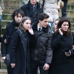 Les membres de la famille - Sorties - Obsèques de Michel Galabru en l'église Saint-Roch à Paris le 12 janvier 2016.