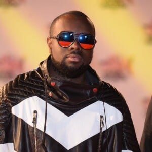 Maître Gims - Arrivées à la 17ème cérémonie des NRJ Music Awards 2015 au Palais des Festivals à Cannes, le 7 novembre 2015. © Rachid Bellak/Bestimage