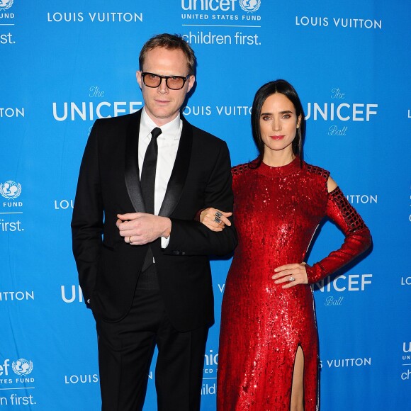 Jennifer Connelly & Paul Bettany: LAX Arrivial with the Kids