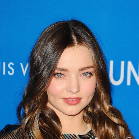 Miranda Kerr au bal de l'UNICEF en l'honneur de David Beckham à Los Angeles, le 12 janvier 2016.