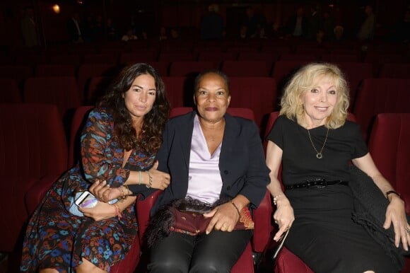 Elsa Wolinski, Christiane Taubira et Maryse Wolinski lors de la générale de la pièce "Je ne veux pas mourir idiot" de Georges Wolinski au théâtre Déjazet à Paris, le 4 septembre 2015
