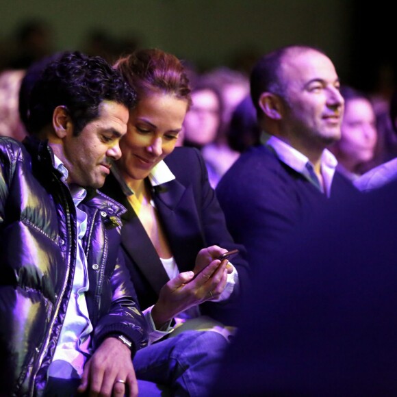 Jamel Debbouze et sa femme Mélissa Theuriau lors de la cérémonie de clôture et palmarès du 19e Festival International du film de Comédie de l'Alpe d'Huez, le 16 janvier 2016.