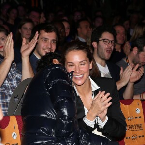 Jamel Debbouze et sa femme Mélissa Theuriau lors de la cérémonie de clôture et palmarès du 19ème Festival International du film de Comédie de l'Alpe d'Huez, le 16 janvier 2016. Le film "La vache" remporte trois récompenses, le Grand Prix, e Prix du Public et le Prix d'Interprétation Michel Galabru (reçu par Fatsah Bouyahmed).