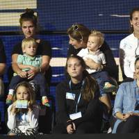 Roger Federer : Ses jumelles et ses jumeaux, adorables fans de papa avec Mirka