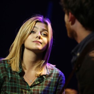 Louane Emera - Concert des Talents de France Bleu aux Folies Bergère à Paris le 10 novembre 2015. Louane Emera est le talent France Bleu de l'année. © Denis Guignebourg/Bestimage