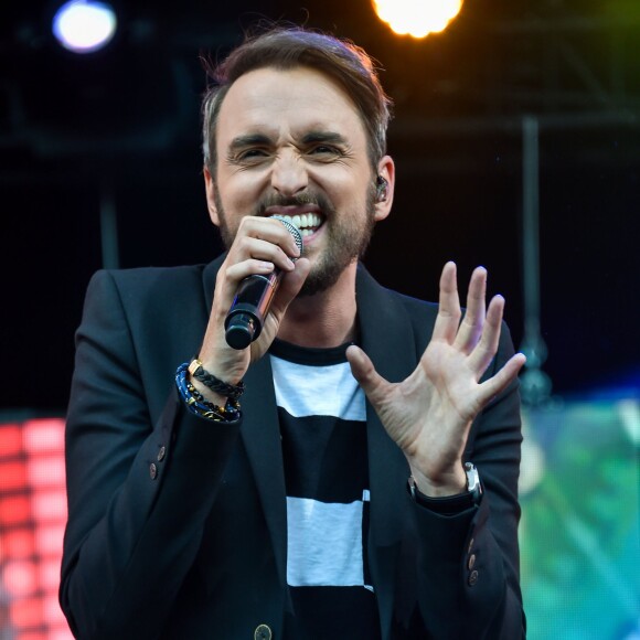 Christophe Willem - A l'occasion du 34ème anniversaire de la radio, RFM organise le "RFM Music Show", un concert gratuit ce samedi 6 juin 2015, à Issy-les-Moulineaux.