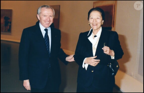 François Pinault et Edmonde -Charles-Roux lors du vernissage de l'exposition Rothoko à Paris en 1999