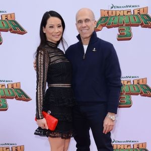 Angelina Jolie et Jeffrey Katzenberg - Célébrités lors la première de Kung Fu Panda 3 au théâtre "TCL Chinese" de Hollywood le 16 janvier 2016.