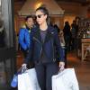 Jessica Alba fait du shopping à West Hollywood le 17 janvier 2016.