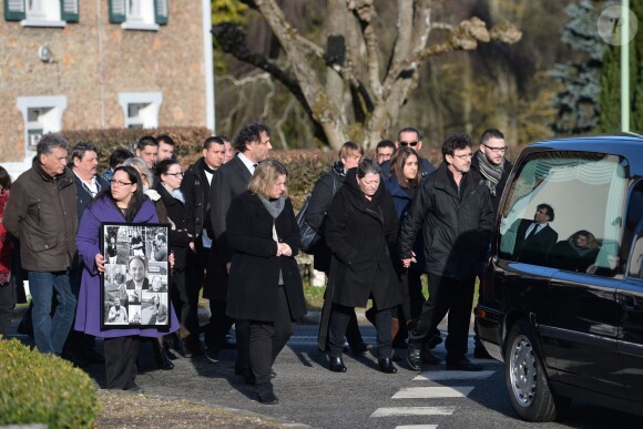 Obsèques de l'écrivain Michel Tournier décédé le 18 janvier, en l'église de Saint-Jean-Baptiste à Choisel, le 25 janvier 2016
