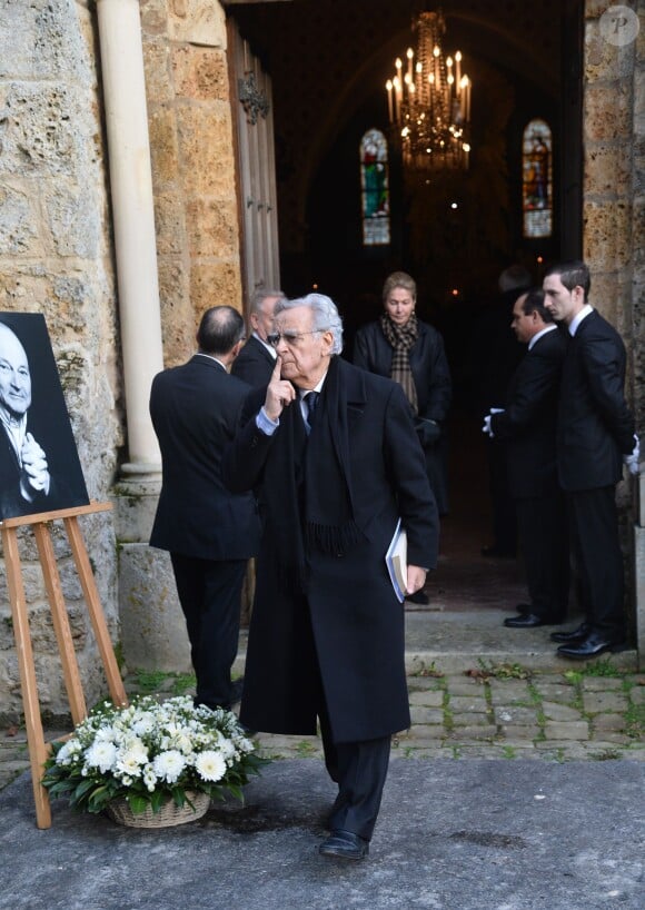 Bernard Pivot lors des obsèques de Michel Tournier à Choisel, le 25 janvier 2016