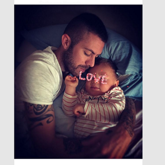 La dernière photo de Jérémy Ménez postée par Emilie Nef Naf sur Instagram. Ici avec leur adorable Menzo