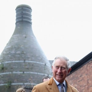 Le prince Charles en visite à Stoke-on-Trent le 26 janvier 2016 en sa qualité de fondateur et parrain du Prince's Regeneration Trust.