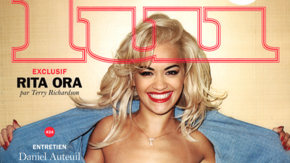 Rita Ora, seins nus et bouche écarlate : Son shooting décadent pour "Lui"