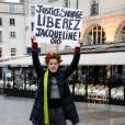 Manifestation à Paris pour obtenir la grâce de Jacqueline Sauvage, le 23 janvier 2016.