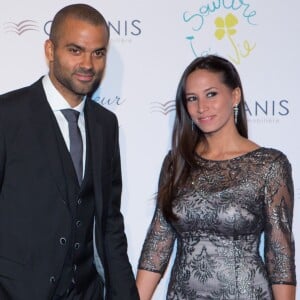 Tony Parker et sa femme Axelle lors du "Par Coeur Gala" à Lyon le 25 septembre 2014