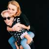 Lily-Rose Depp et l'artiste iO Tillett Wright, sur Instagram le 23 août 2015
