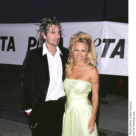 Tommy Lee et Pamela Anderson à la soirée Peta's Party of the Century and Humanitarian Awards à Los Angeles, le 30 juin 2000