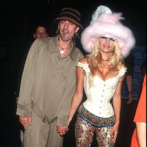 Tommy Lee et Pamela Anderson lors des MTV Video Music Awards à New York, le 10 septembre 1999