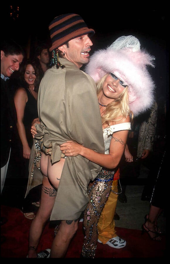 Tommy Lee et Pamela Anderson lors des MTV Video Music Awards à New York, le 10 septembre 1999