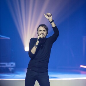 Christophe Willem en concert au Théatre Sébastopol de Lille le 10 novembre 2015. © Stéphane Vansteenkiste / Bestimage