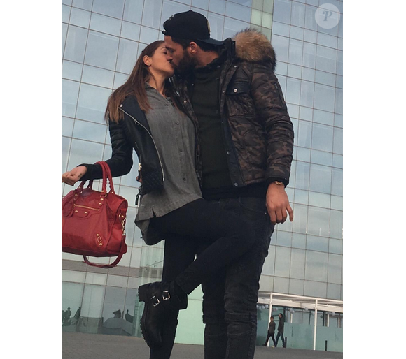 Thomas Vergara et Nabilla Benattia se sont offerts un séjour à Barcelone pour le nouvel an. Photo publiée sur Instagram, le 1er janvier 2016.
