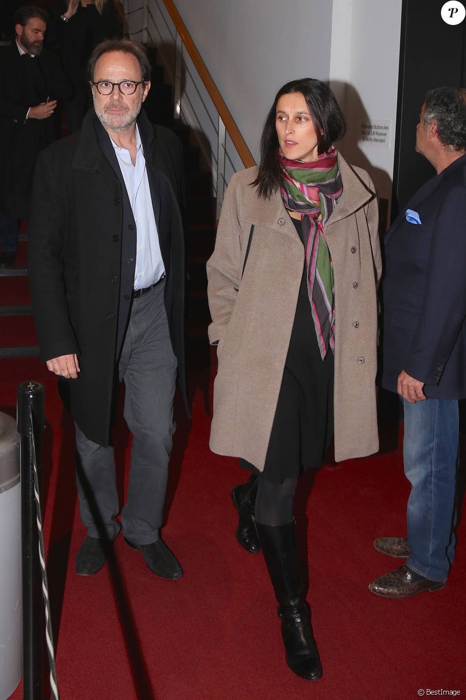 Exclusif Marc Levy et sa femme Pauline Lévêque enceinte arrivent au Festival du film In French Exclusif Marc Levy et sa femme Pauline Lévêque enceinte arrivent au Festival du film In French