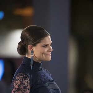 La princesse Victoria de Suède, enceinte de 8 mois, prenait part à la cérémonie de remise des Global Change Awards de la Fondation H&M Conscious à l'Hôtel de Ville de Stockholm le 10 février 2016.