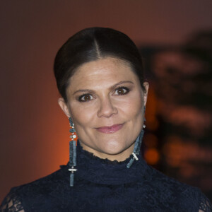 La princesse Victoria de Suède, enceinte de 8 mois, prenait part à la cérémonie de remise des Global Change Awards de la Fondation H&M Conscious à l'Hôtel de Ville de Stockholm le 10 février 2016.