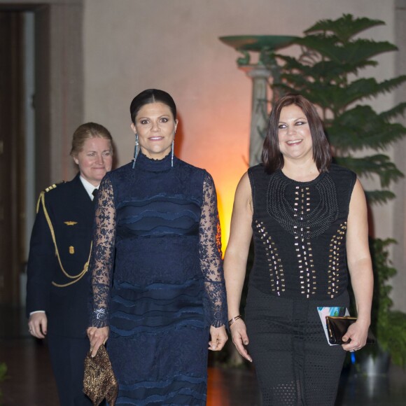 La princesse Victoria de Suède, enceinte de 8 mois, prenait part à la cérémonie de remise des Global Change Awards de la Fondation H&M Conscious à l'Hôtel de Ville de Stockholm le 10 février 2016.