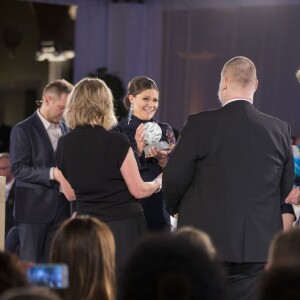 La princesse Victoria de Suède, enceinte de 8 mois, prenait part à la cérémonie de remise des Global Change Awards de la Fondation H&M Conscious à l'Hôtel de Ville de Stockholm le 10 février 2016.