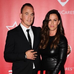 Alanis Morissette et son mari Mario Treadway à Los Angeles, le 6 février 2015.