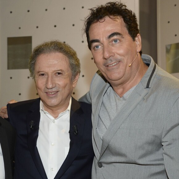 Les Chevaliers du fiel (Eric Carrière et Francis Ginibre) et Michel Drucker - Enregistrement de l'émission "Vivement Dimanche" à Paris le 13 Janvier 2016. © Coadic Guirec/Bestimage