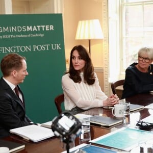 Kate Middleton, duchesse de Cambridge, était la rédactrice en chef d'un jour du Huffington Post UK le 17 février 2016, et mettait à la une la question de la santé mentale des enfants, lançant par la même occasion la campagne Young Minds Matter. Pour l'opération, une rédaction avait été installée au palais de Kensington, sa résidence officielle.