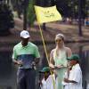 Tiger Woods, ses enfants Charlie et Sam avec Lindsey Vonn lors du Masters d'Augusta au National Golf Club d'Augusta, le 8 avril 2015