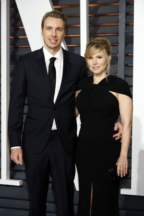 Dax Shepard et sa femme Kristen Bell - People à la soirée "Vanity Fair Oscar Party" à Hollywood, le 22 février 2015.