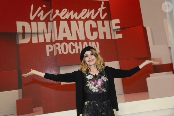 Jeanne Mas - Enregistrement de l'émission "Vivement Dimanche", dont les invités principaux sont Loïck et Stéphane Peyron, à Paris le 17 février 2016. Diffusion le 21 février 2016. ©Coadic Guirec/Bestimage