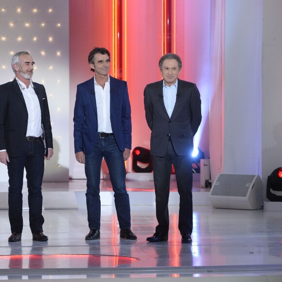 Loïck Peyron, Stéphane Peyron et Michel Drucker - Enregistrement de l'émission "Vivement Dimanche" à Paris le 17 février 2016 et qui sera diffusée le 21 février 2016. Invités principaux Loïck et Stéphane Peyron © Coadic Guirec/Bestimage17/02/2016 - Paris