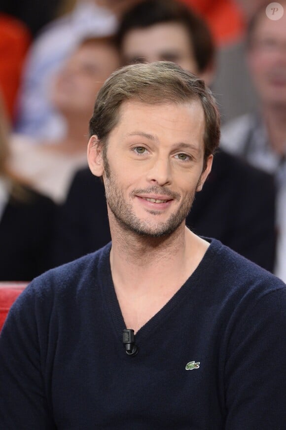 Nicolas Duvauchelle - Enregistrement de l'émission "Vivement Dimanche", dont les invités principaux sont Loïck et Stéphane Peyron, à Paris le 17 février 2016. Diffusion le 21 février 2016. ©Coadic Guirec/Bestimage