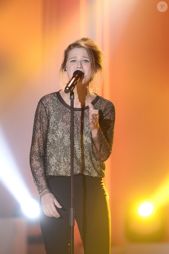 Selah Sue - Enregistrement de l'émission "Vivement Dimanche", dont les invités principaux sont Loïck et Stéphane Peyron, à Paris le 17 février 2016. Diffusion le 21 février 2016. ©Coadic Guirec/Bestimage