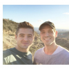 Greg Berlanti, scénariste et producteur de séries à succès (de Dawson et Arrow et The Flash), et Robbie Rogers, footballeur en MLS au Los Angeles Galaxy, sont devenus papa le 18 février 2016 d'un petit Caleb. Photo Instagram Robbie Rogers.