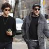 Zachary Quinto et Miles McMillan dans les rues de West Village, à New York, le 4 février 2016