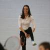 Kate Middleton a apporté son concours très sportif à Judy Murray, mère de Jamie et Andy Murray, au lycée Craigmount d'Edimnourg le 24 février 2016 lors de l'opération "The Roadshow" de son programme Tennis on the Road.