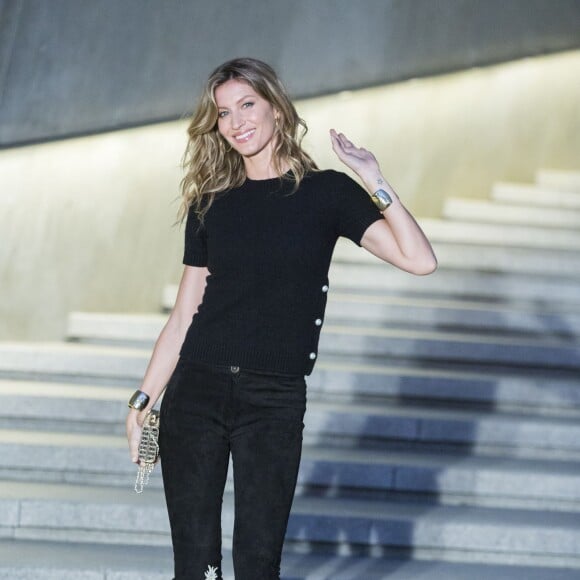 Gisele Bündchen au Photocall du défilé Chanel Croisière "Paris-Séoul" au Dongdaemun Design Plaza de Séoul le 4 mai 2015