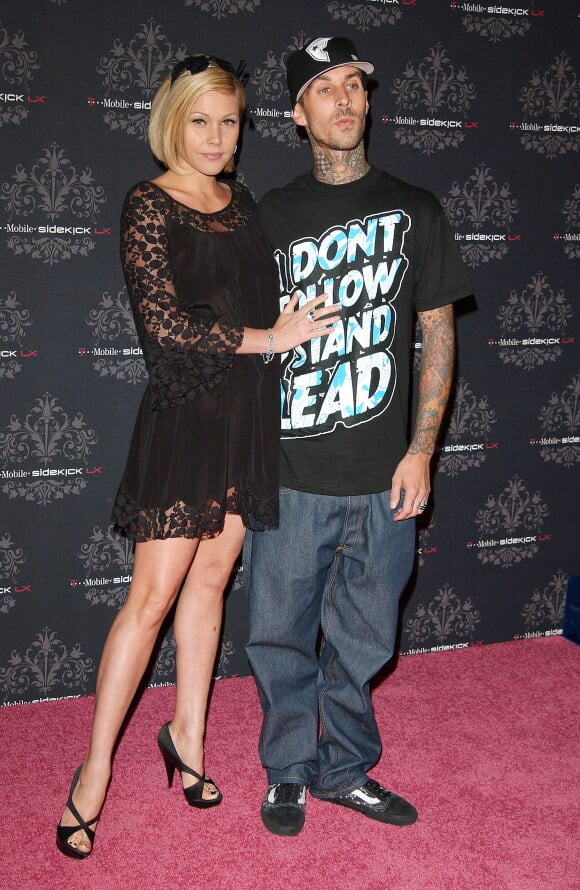 Travis Barker et sa femme Shanna Moakler à la soirée de lancement du nouveau T-Mobile Sidekick LX à Los Angeles, le 16 octobre 2007